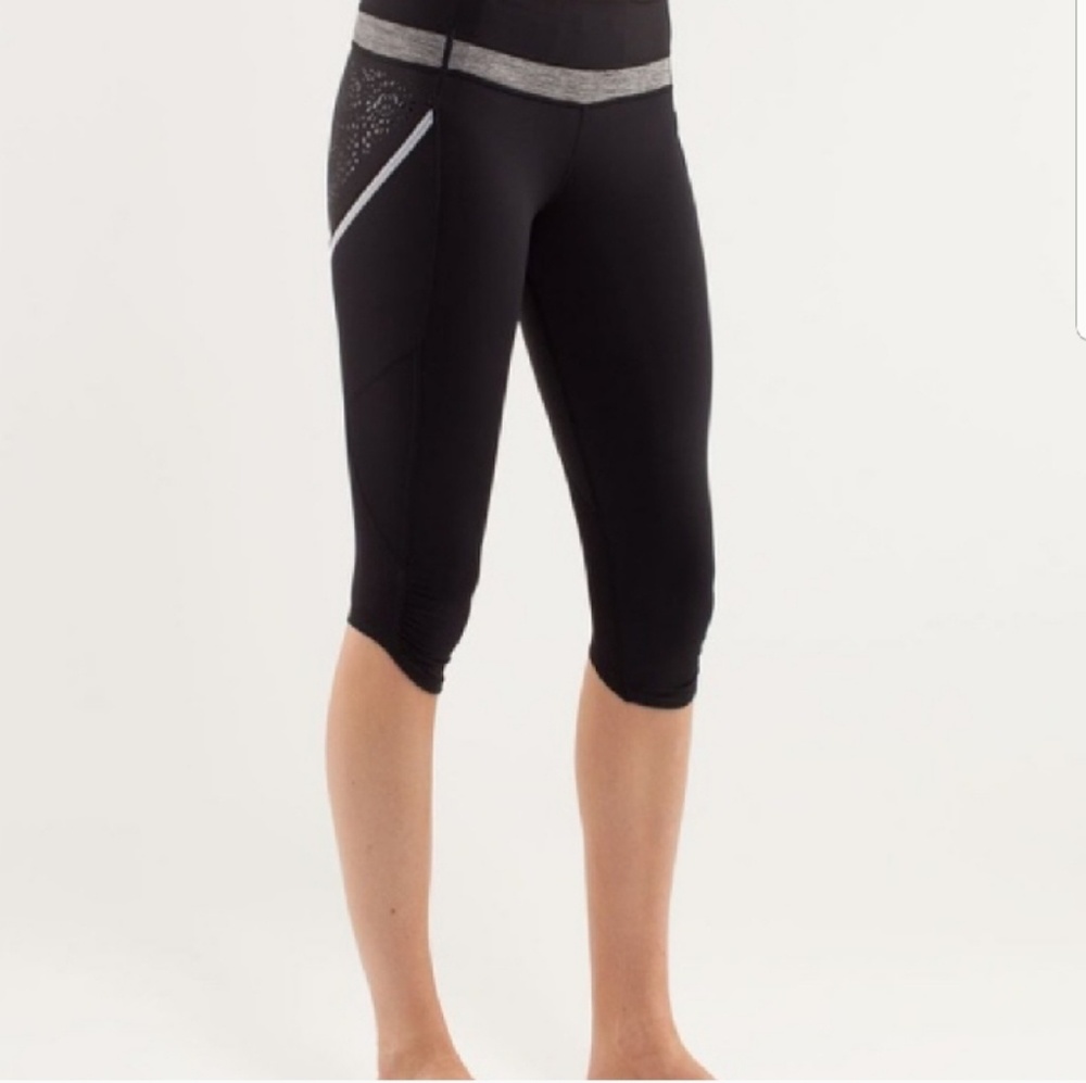 Lululemon Run A Marathon Crop Capri